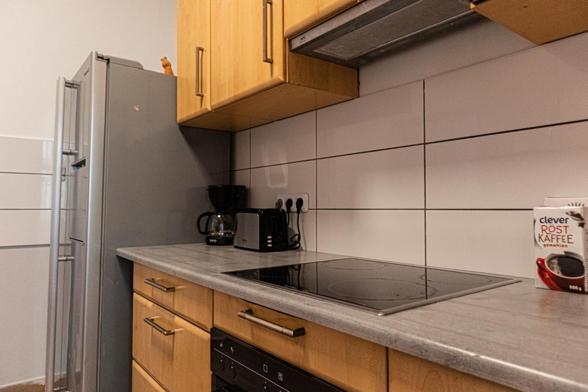Lovely 2Br Shared Apartment, Enkplatz U3, 15Min To Center Wien Eksteriør billede